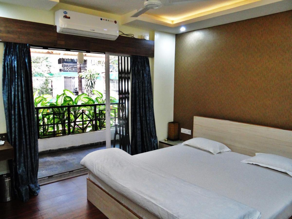 Apple Tree Apartments Koregaon Park Pune Room photo
