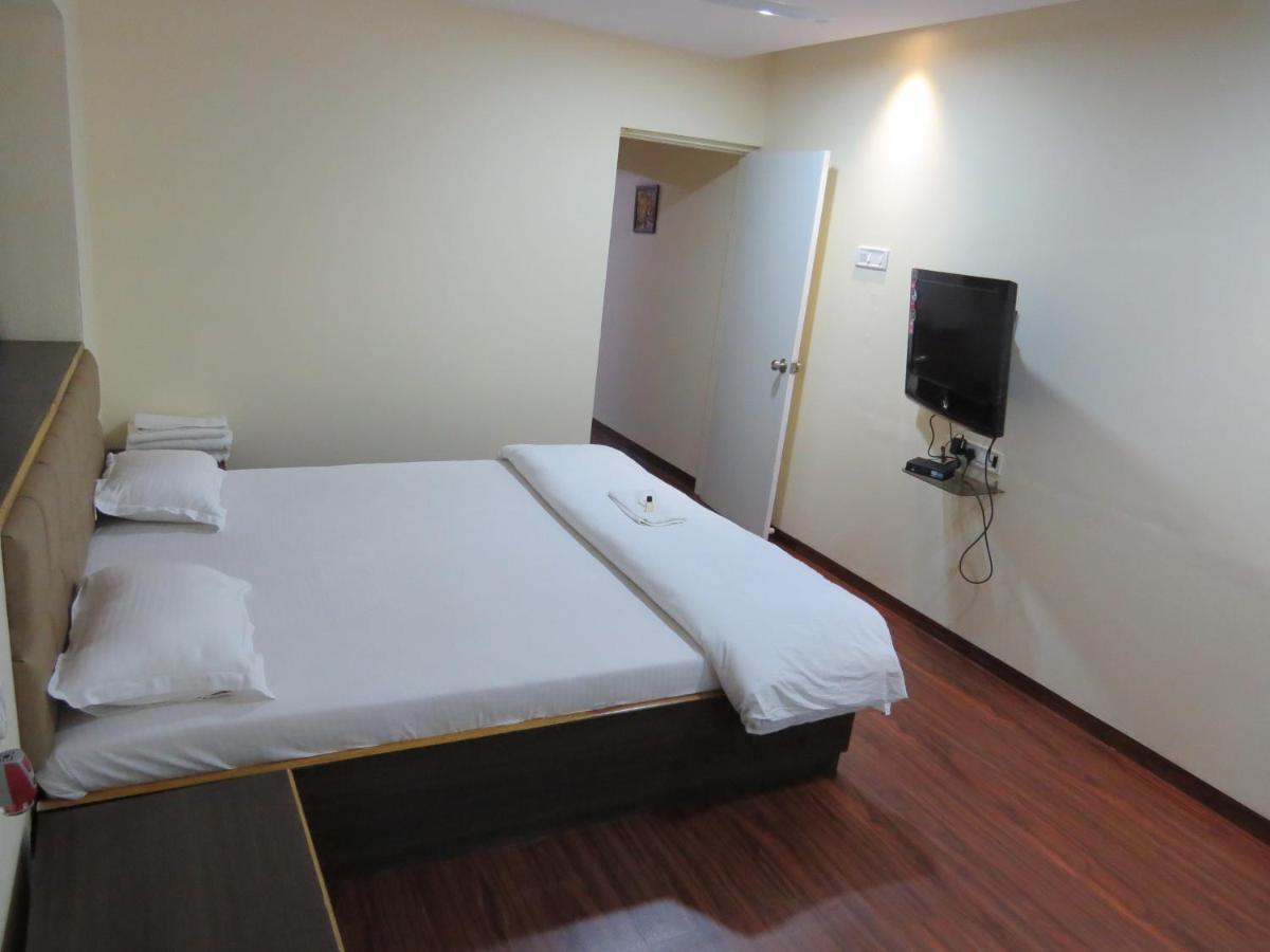 Apple Tree Apartments Koregaon Park Pune Exterior photo
