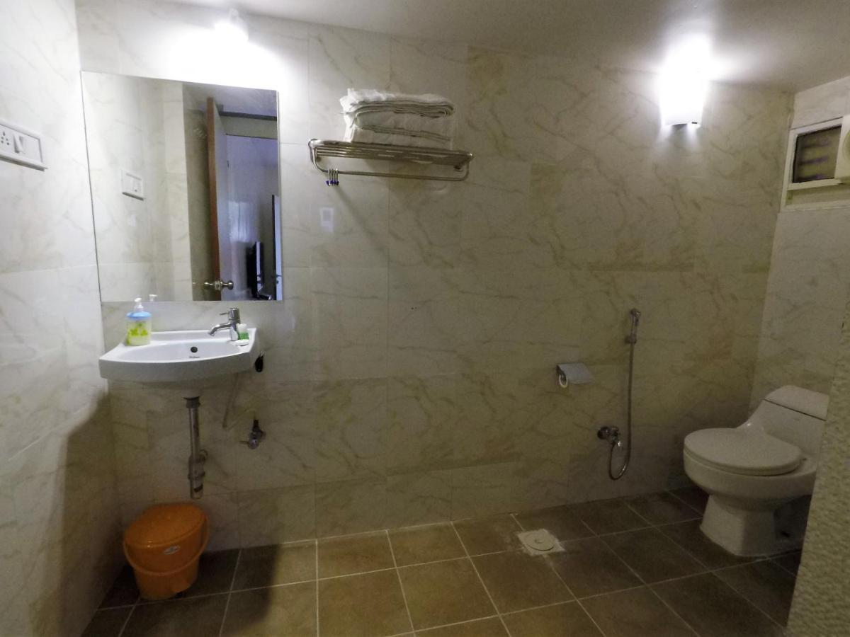 Apple Tree Apartments Koregaon Park Pune Exterior photo