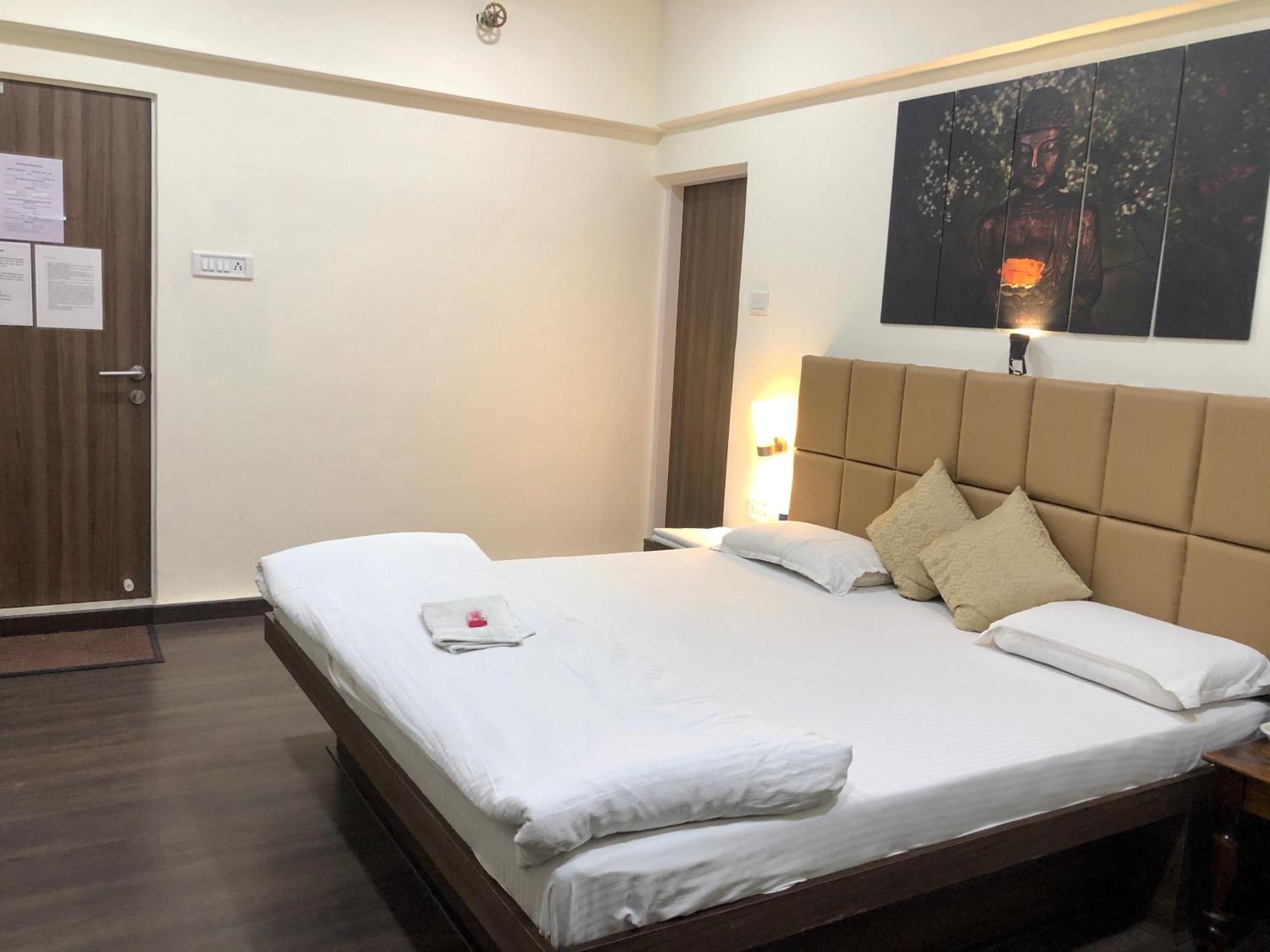 Apple Tree Apartments Koregaon Park Pune Exterior photo