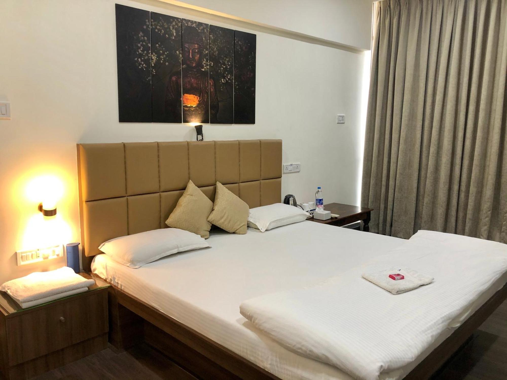 Apple Tree Apartments Koregaon Park Pune Exterior photo